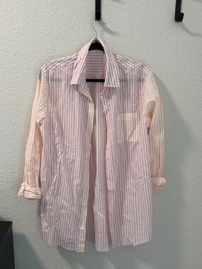 Classic Pink and Cream Striped Men's Button-Up Shirt